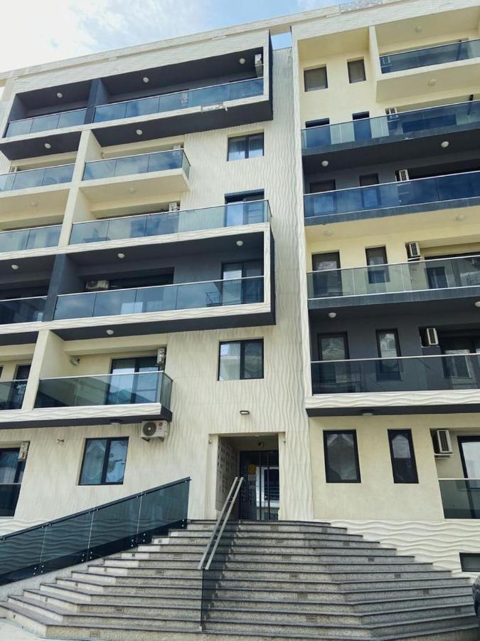 Peacock Apartament- Stefan Building Apartamento Năvodari Exterior foto